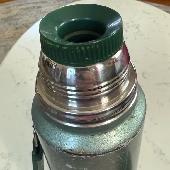 Aladdin Stanley Thermos 1 Quart - Picture 6 of 9